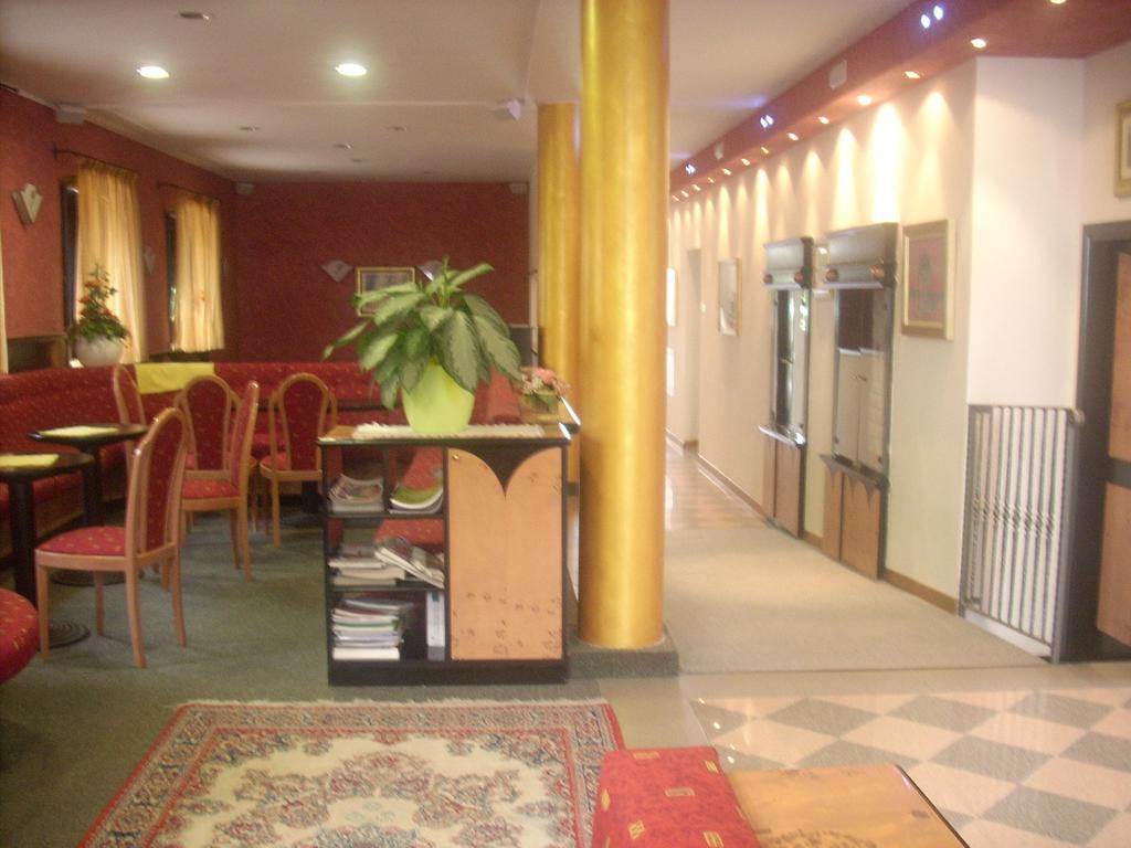 Hotel Concordia Levico Terme Kültér fotó