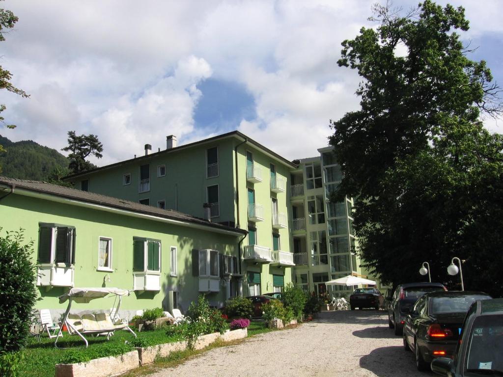 Hotel Concordia Levico Terme Kültér fotó