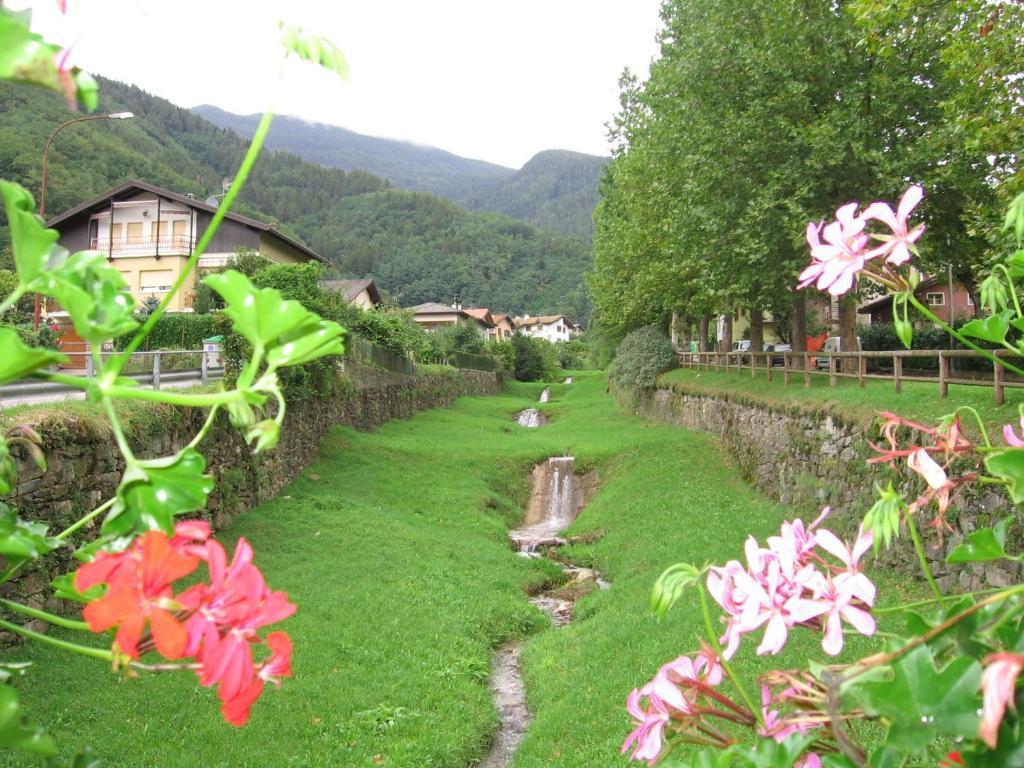 Hotel Concordia Levico Terme Kültér fotó