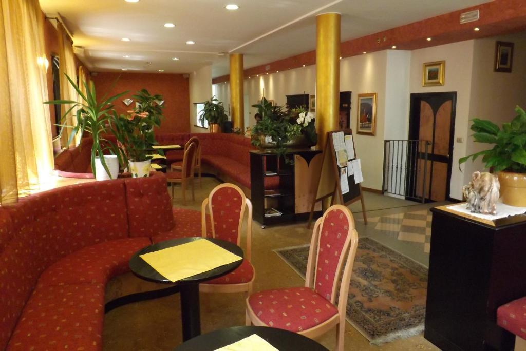 Hotel Concordia Levico Terme Kültér fotó