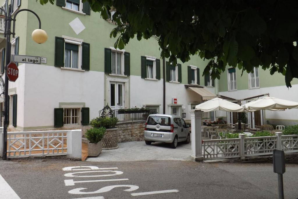 Hotel Concordia Levico Terme Kültér fotó